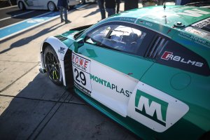 VLN818_01692JS_SP-300×200